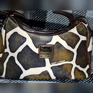 Dooney & Bourke